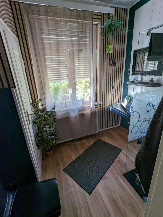 Ferienwohnung Apartment Wilhelmshaven Inselviertel In Bester Lage - Selbstaendiger Check In Moeglich Ngoại thất bức ảnh